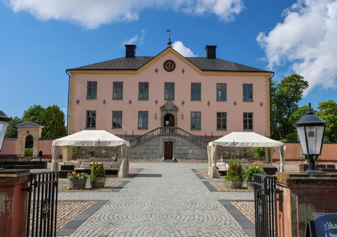Отель Hesselby Slott Стокгольм Экстерьер фото